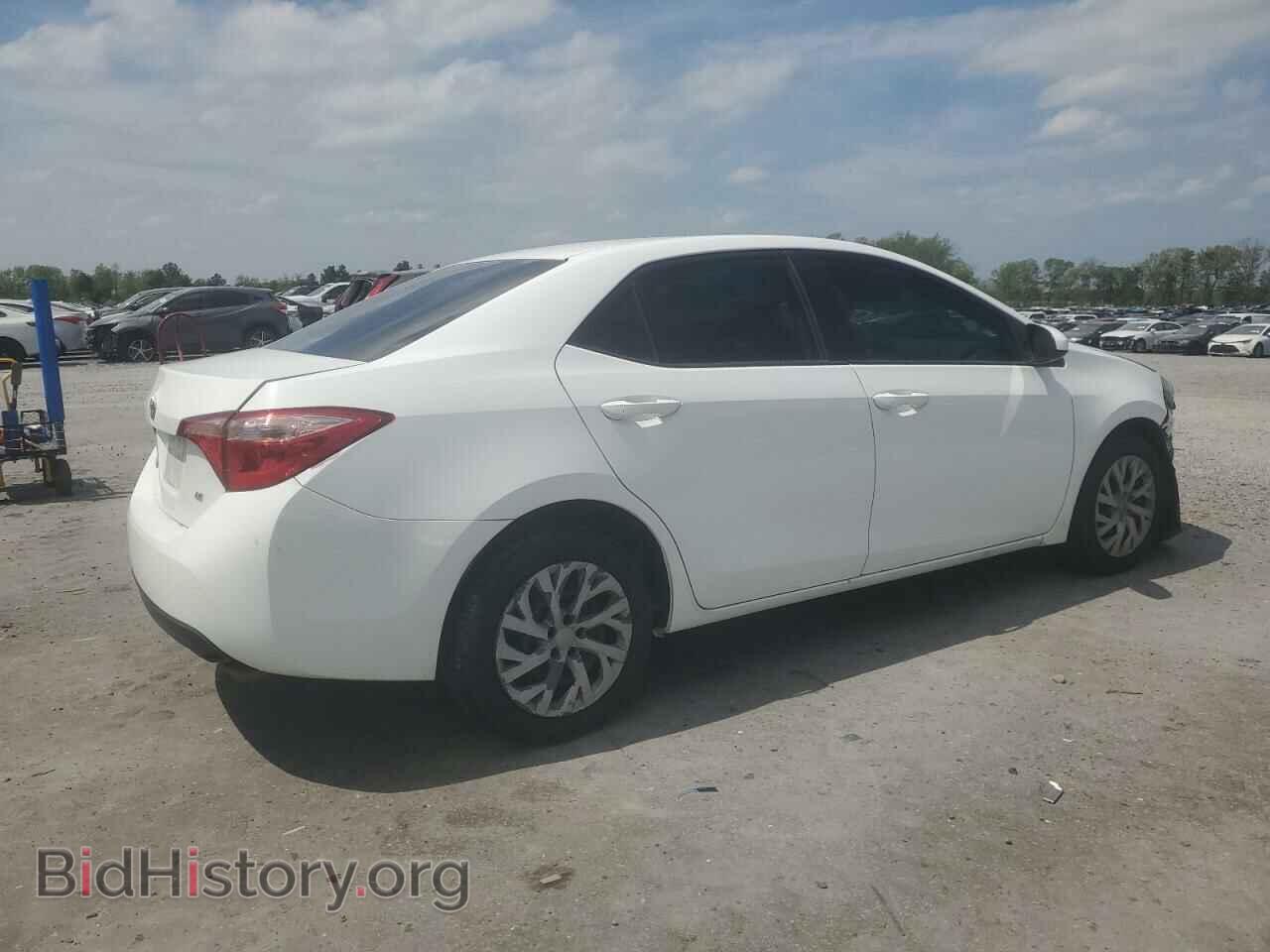 2017 TOYOTA COROLLA - VIN: 2T1BURHE2HC807302 - Фото 3