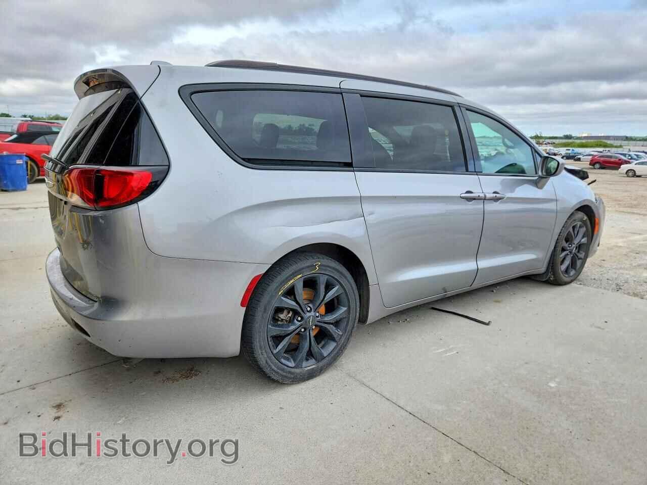 2020 CHRYSLER PACIFICA - VIN: 2C4RC1FG2LR122216 - Фото 3