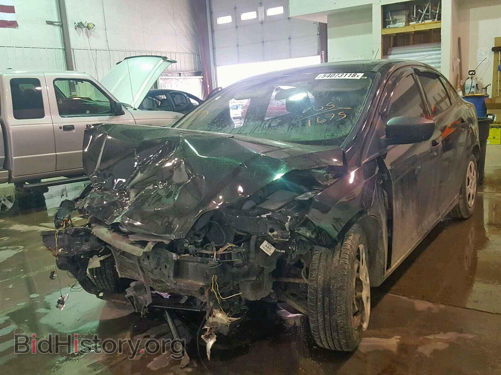 2013 FORD FOCUS - VIN: 1FADP3E22DL381675 - Фото 2