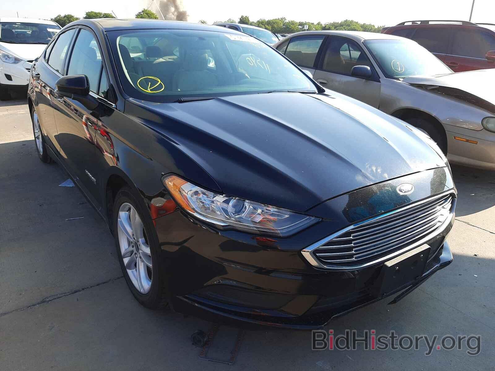 Photo 3FA6P0LU2JR225838 - FORD FUSION 2018