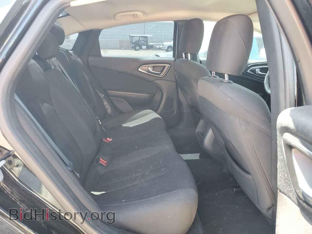 2016 CHRYSLER 200 - VIN: 1C3CCCAB1GN157737 - Фото 10