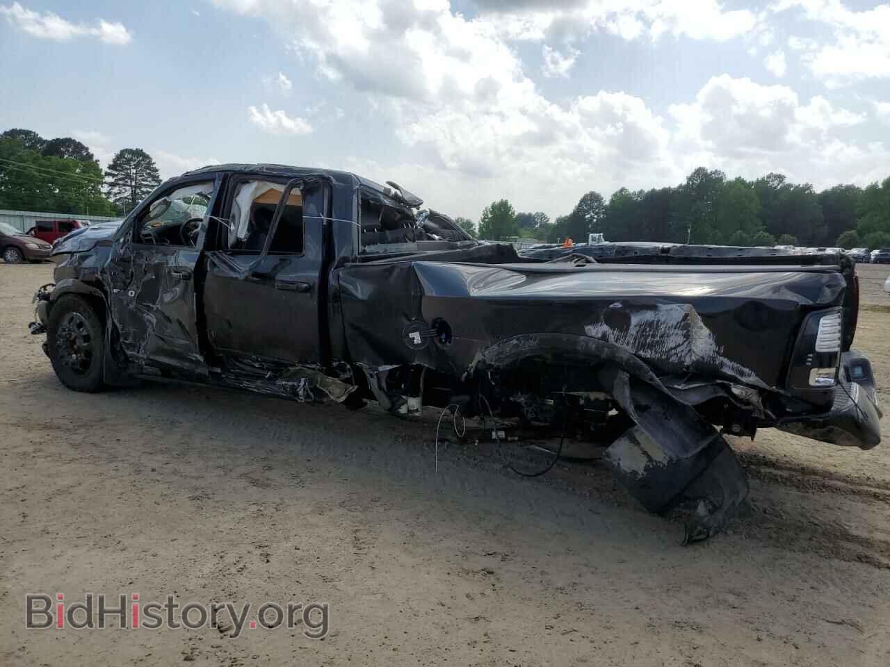 2018 RAM 3500 - VIN: 3C63RRJL5JG428974 - Фото 2