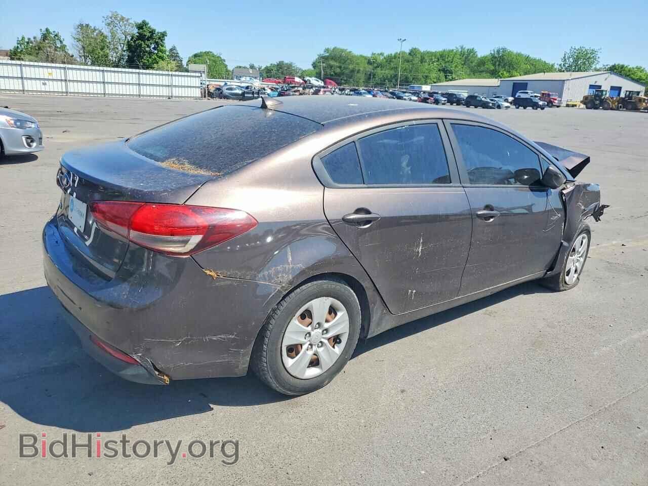 2017 KIA FORTE - VIN: 3KPFK4A73HE013562 - Фото 3