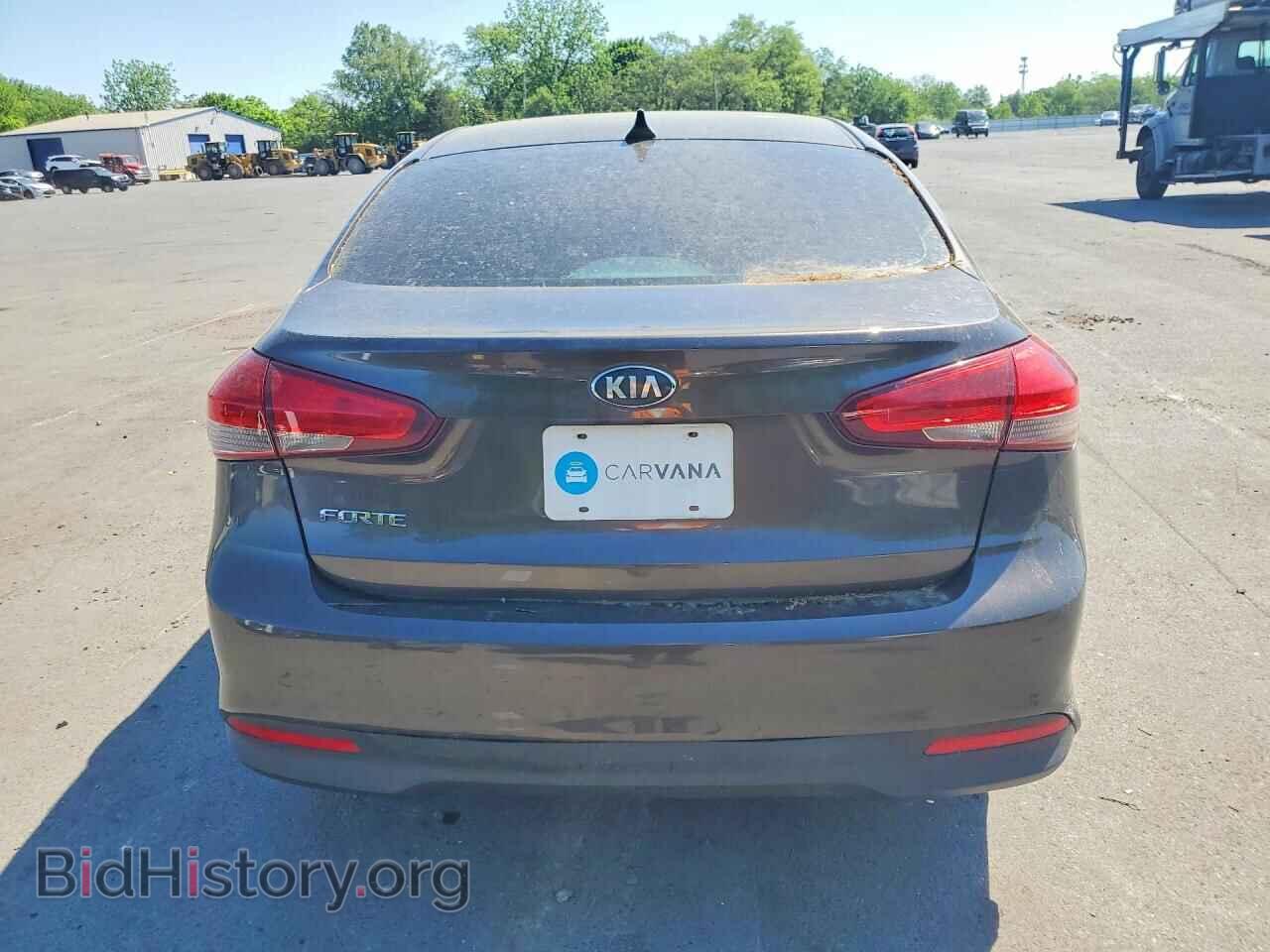 2017 KIA FORTE - VIN: 3KPFK4A73HE013562 - Фото 6