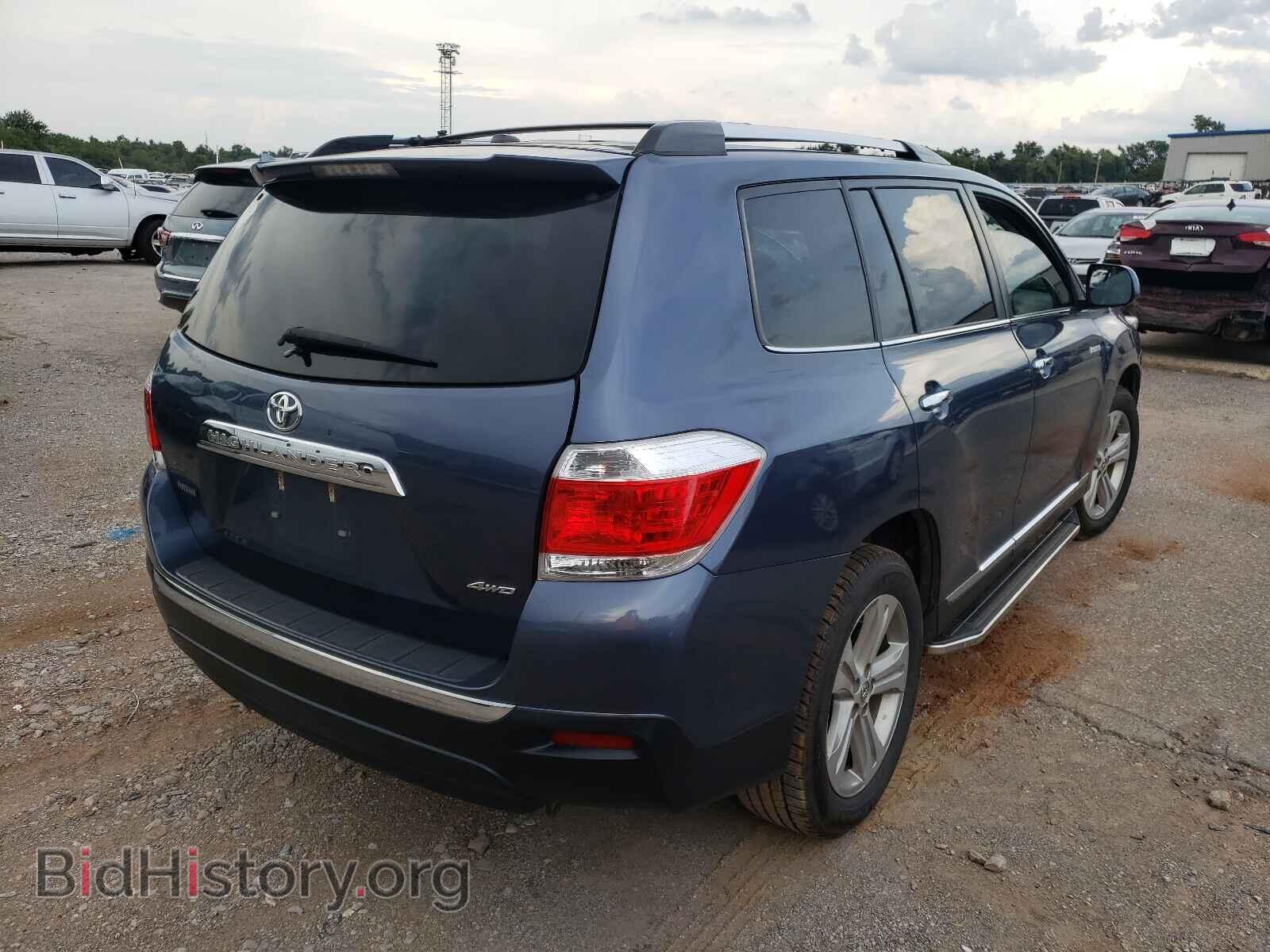 2013 TOYOTA HIGHLANDER - VIN: 5TDDK3EH8DS260077 - Фото 4