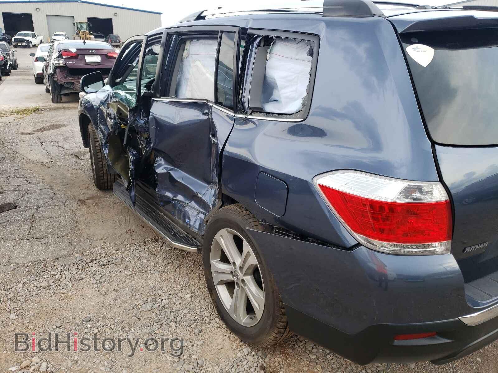2013 TOYOTA HIGHLANDER - VIN: 5TDDK3EH8DS260077 - Фото 9