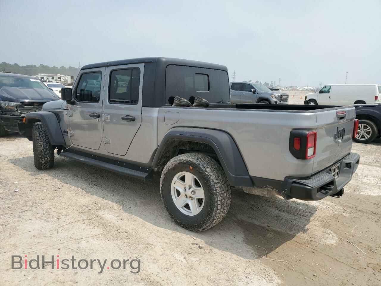 2020 JEEP GLADIATOR - VIN: 1C6HJTAG4LL128975 - Фото 2
