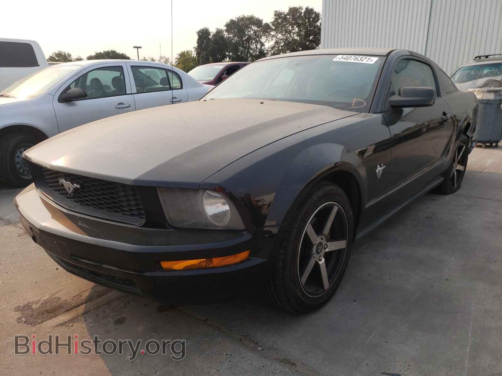 2009 FORD MUSTANG - VIN: 1ZVHT80N095141877 - Фото 2