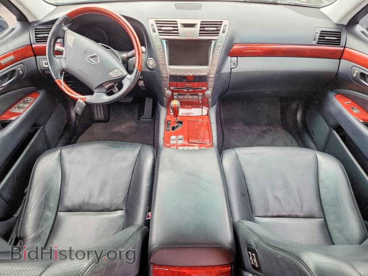 2007 LEXUS LS500 - VIN: JTHGL46F775002767 - Photo 8