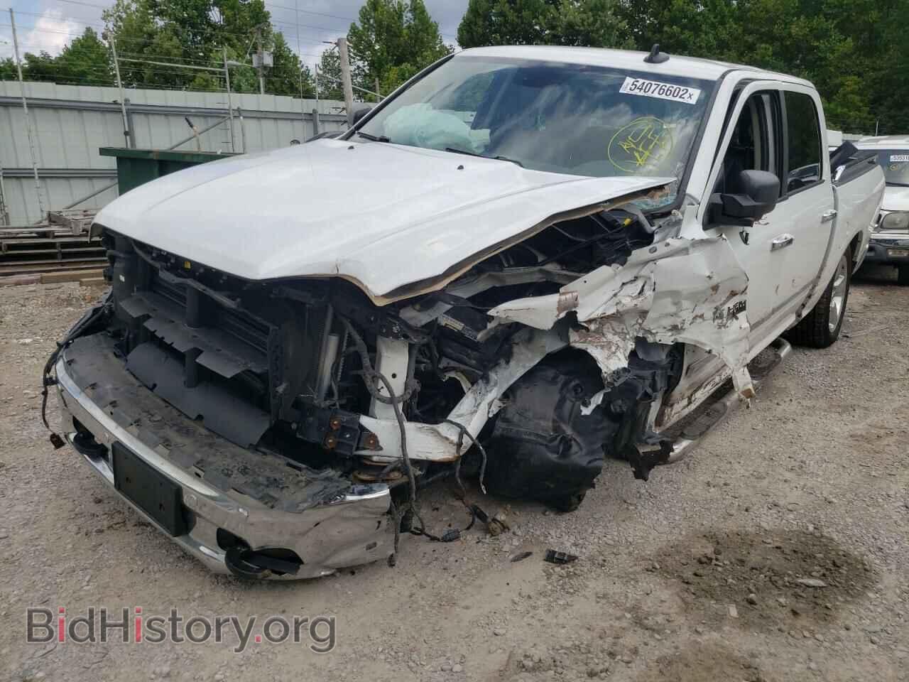 2017 RAM 1500 - VIN: 3C6RR7LTXHG614063 - Фото 2