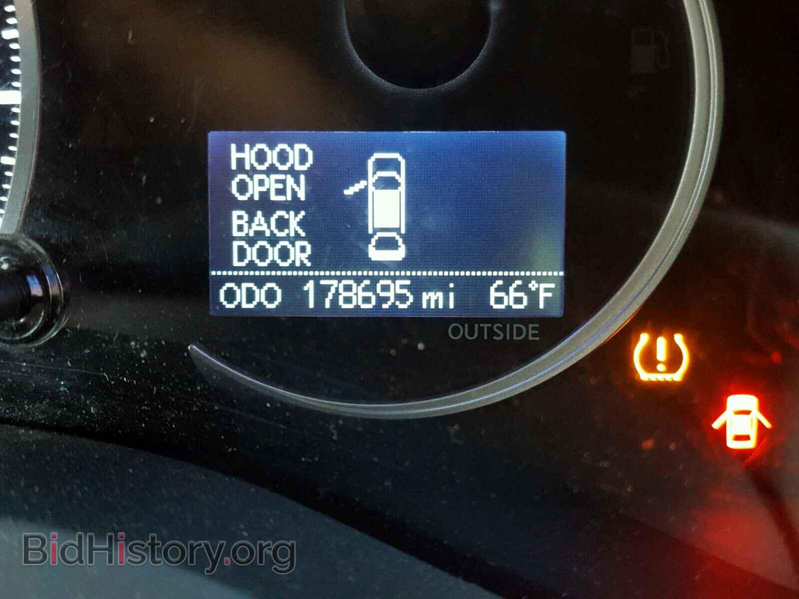 2011 LEXUS CT 200 - VIN: JTHKD5BH4B2045347 - Фото 8