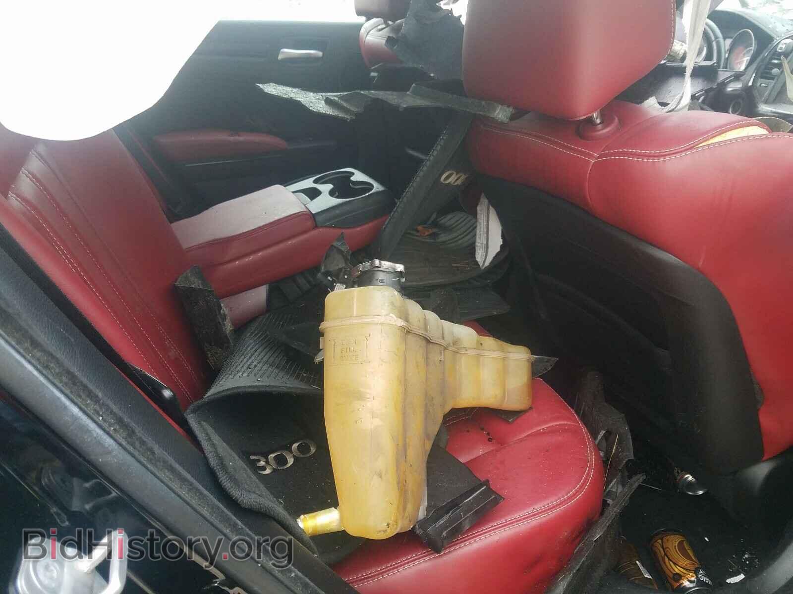 2013 CHRYSLER 300 - VIN: 2C3CCAGG9DH556701 - Фото 6
