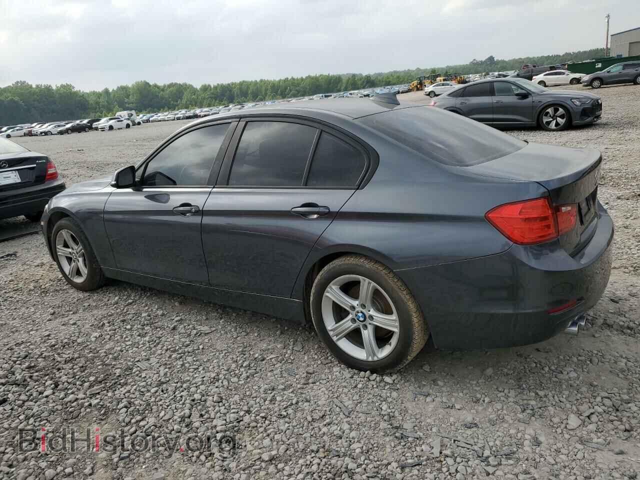 2013 BMW 3 SERIES - VIN: WBA3A5C54DF602091 - Фото 2