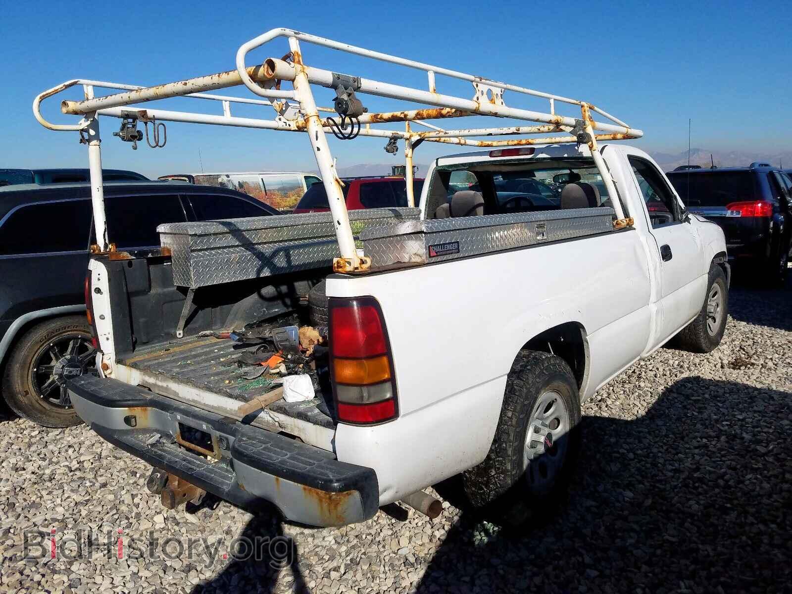 2007 GMC NEW SIERRA - VIN: 3GTEC14VX7G167285 - Фото 4