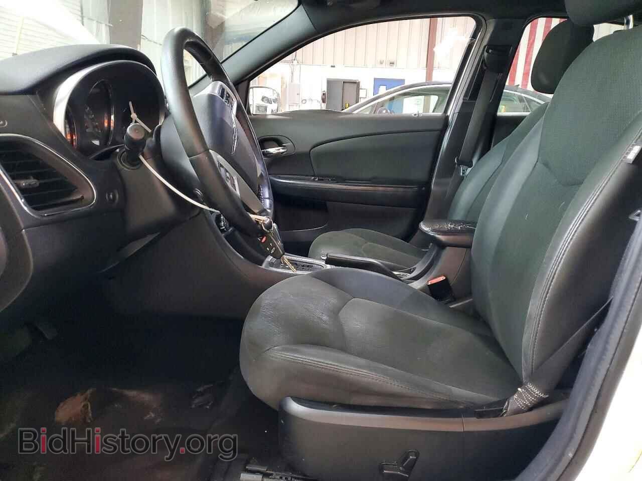 2011 CHRYSLER 200 - VIN: 1C3BC1FBXBN623473 - Photo 7
