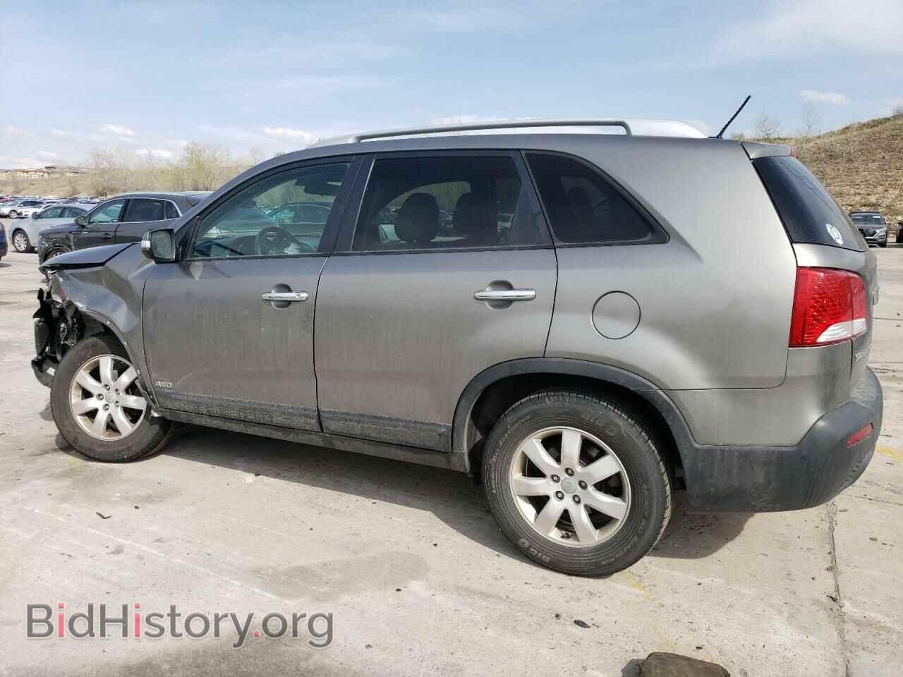 2013 KIA SORENTO - VIN: 5XYKTDA21DG401970 - Фото 2