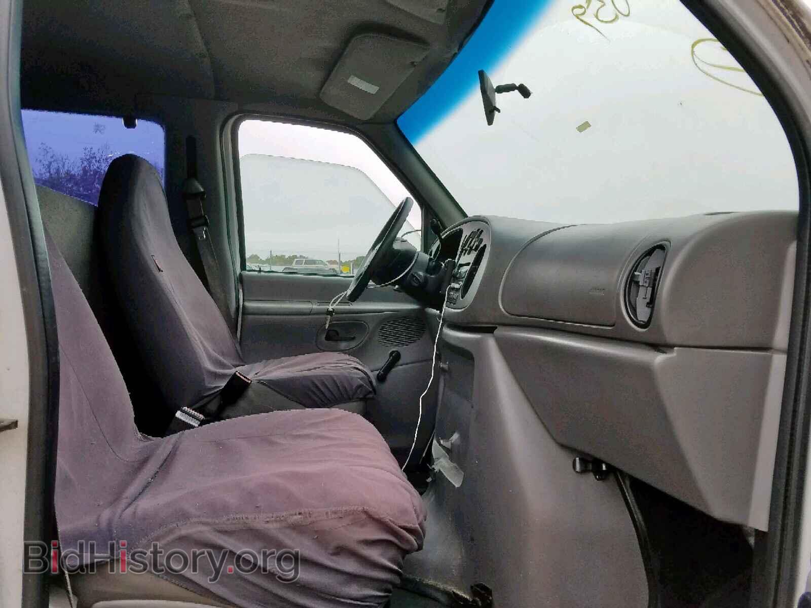 2000 FORD ECONOLINE - VIN: 1FBSS31L8YHC06245 - Photo 5
