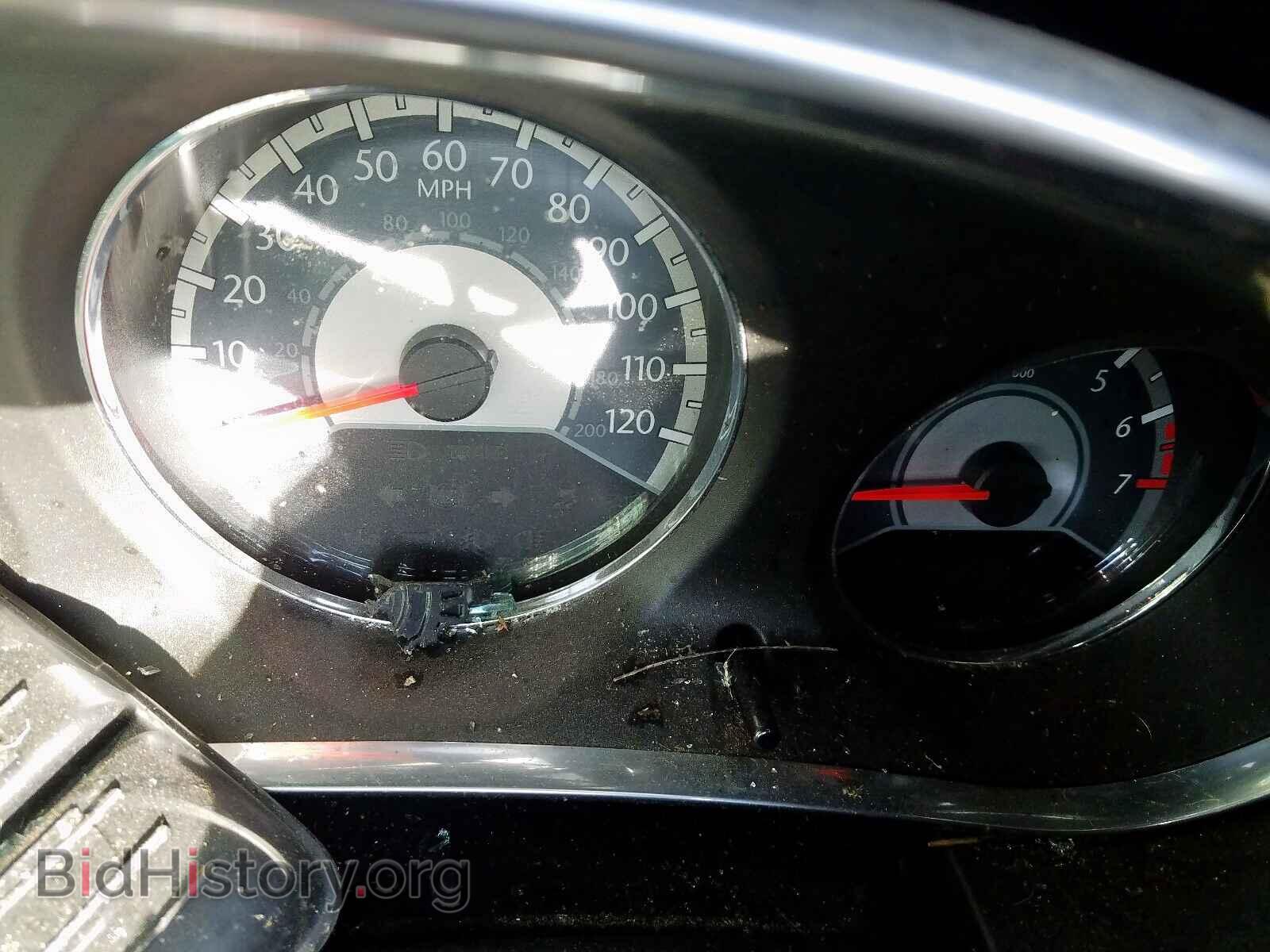 2013 CHRYSLER 200 - VIN: 1C3CCBCG7DN555601 - Фото 8