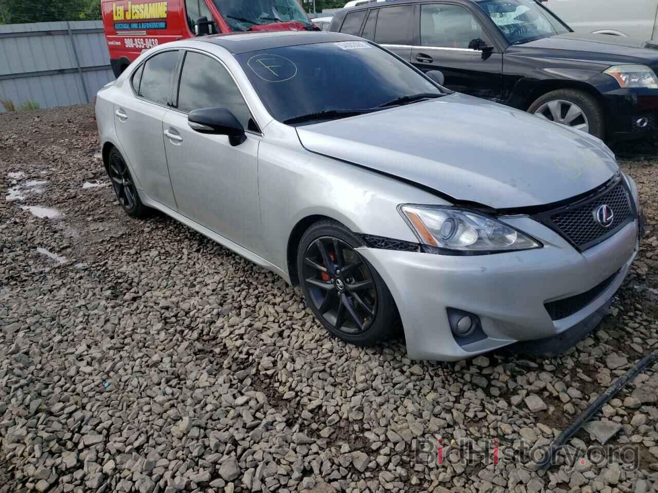 Photo JTHCF5C28B5052132 - LEXUS IS 2011