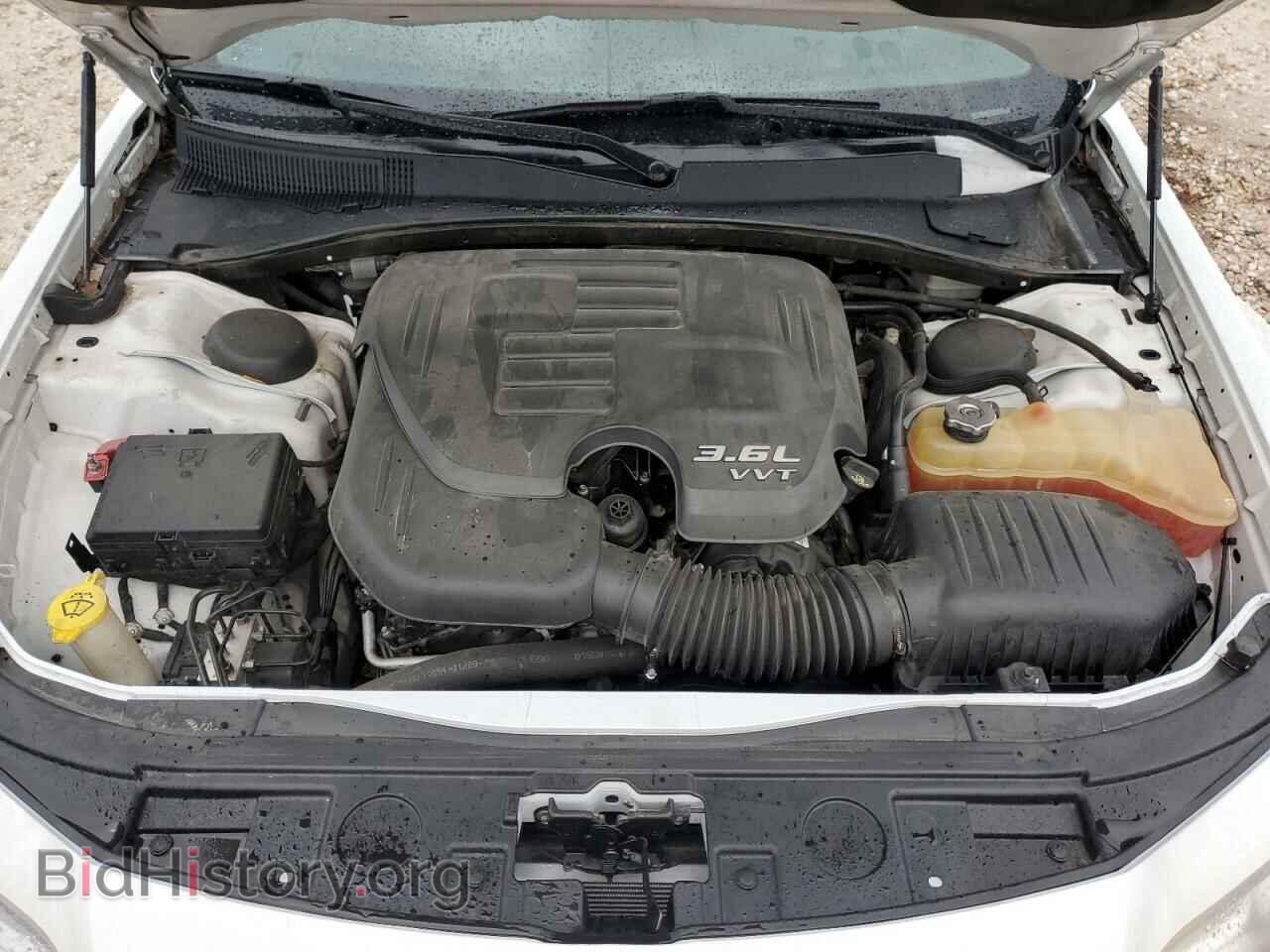 2014 CHRYSLER 300 - VIN: 2C3CCAAG0EH373679 - Photo 11