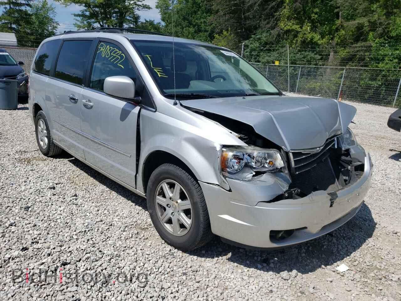 Photo 2A4RR5D13AR366209 - CHRYSLER MINIVAN 2010