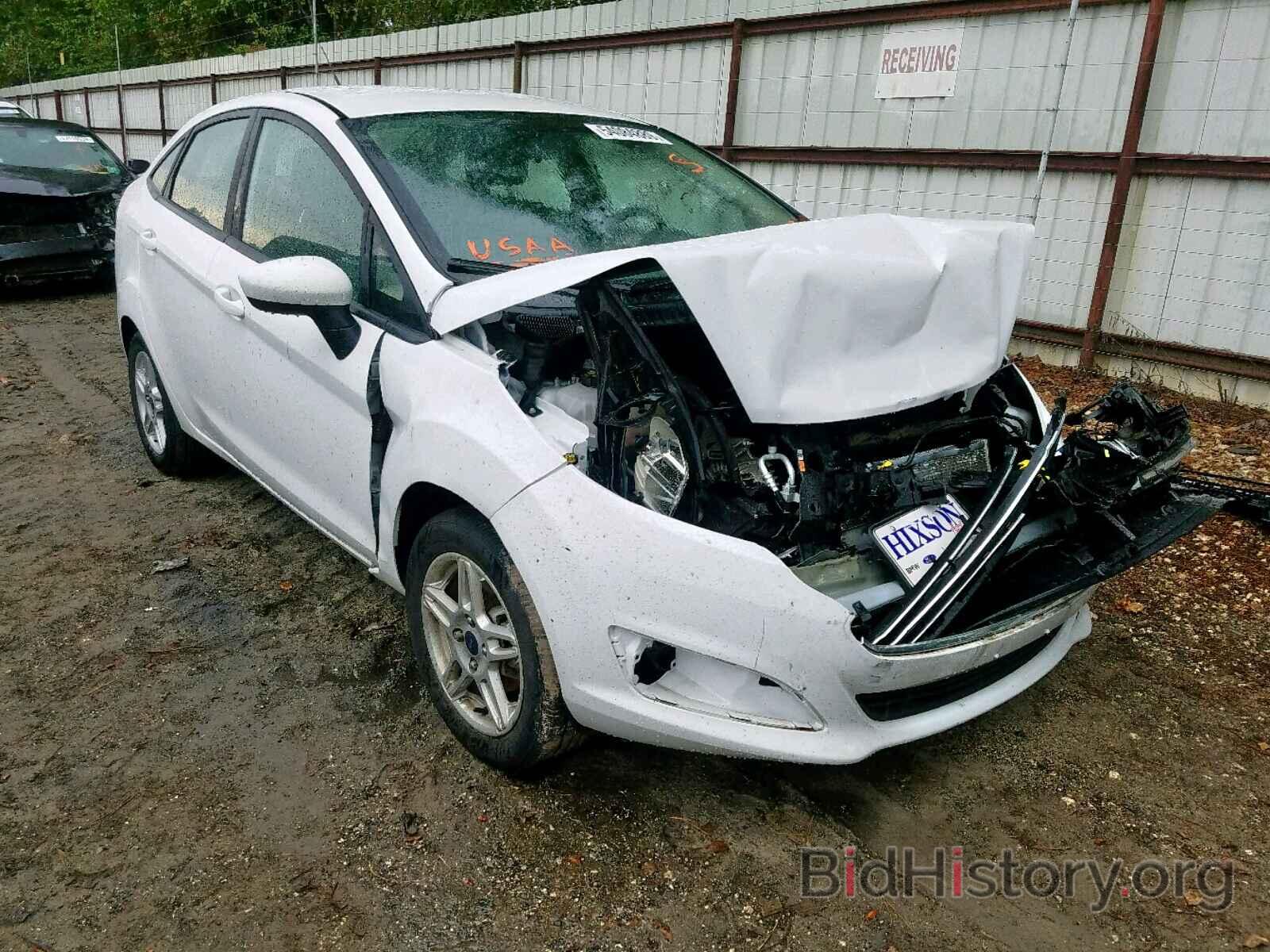 Photo 3FADP4BJ5JM123209 - FORD FIESTA SE 2018