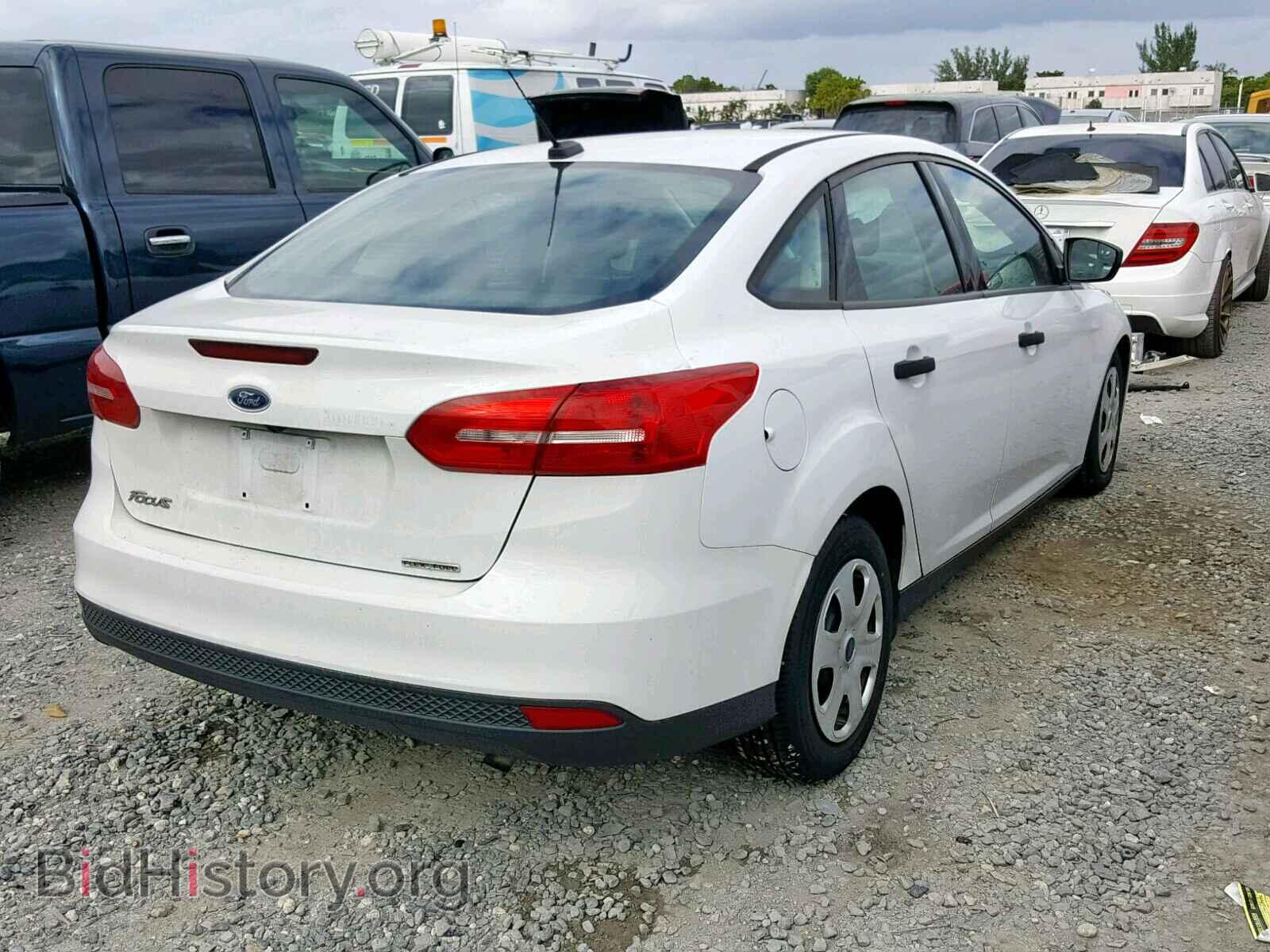 2015 FORD FOCUS - VIN: 1FADP3E24FL264277 - Photo 4