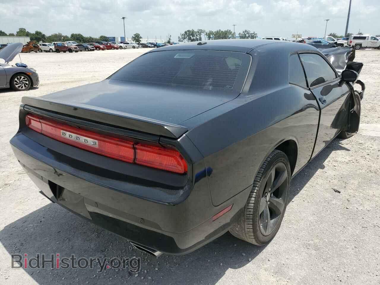 2014 DODGE CHALLENGER - VIN: 2C3CDYAG4EH196415 - Фото 4