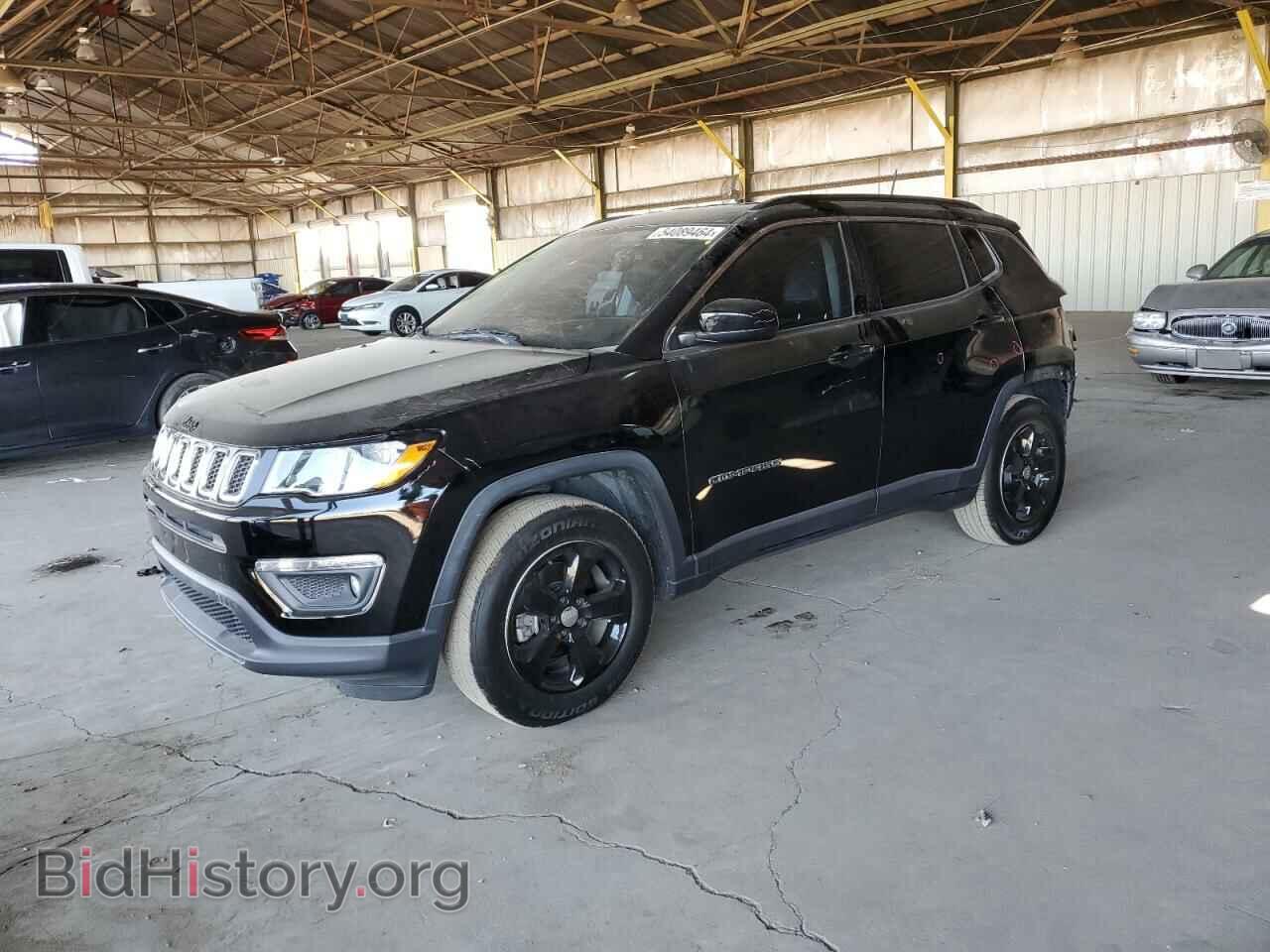 Фотография 3C4NJCBB1HT642955 - JEEP COMPASS 2017