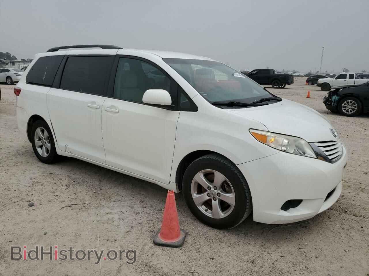 2017 TOYOTA All Models - VIN: 5TDKZ3DC0HS829213 - Фото 4