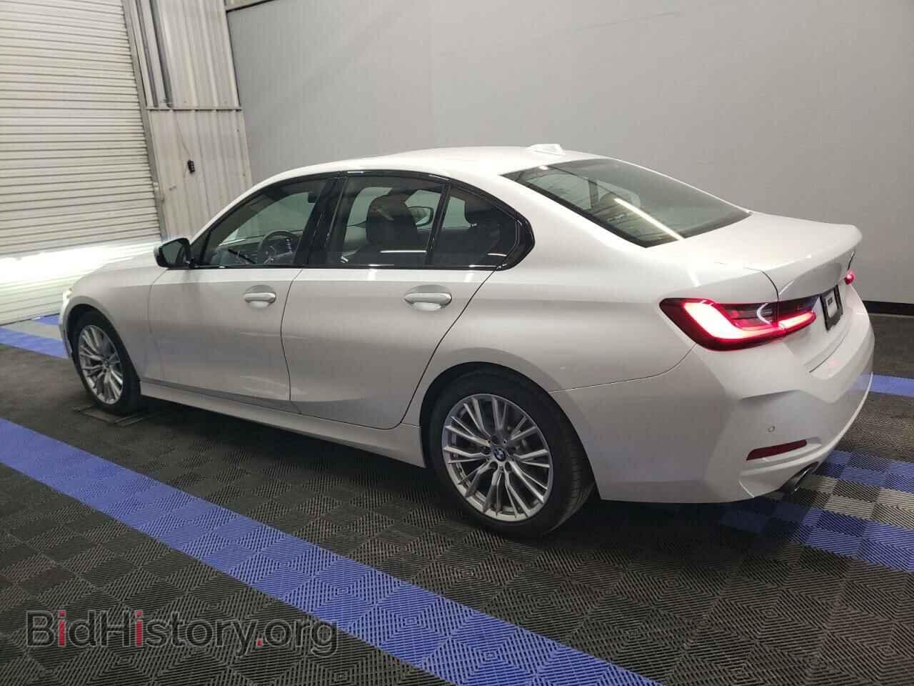 2023 BMW 3 SERIES - VIN: 3MW69FF05P8D72375 - Фото 2