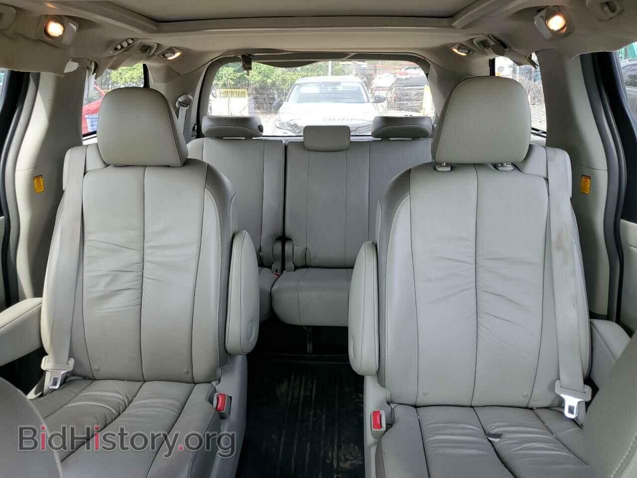 2011 TOYOTA All Models - VIN: 5TDYK3DC7BS027036 - Фото 10
