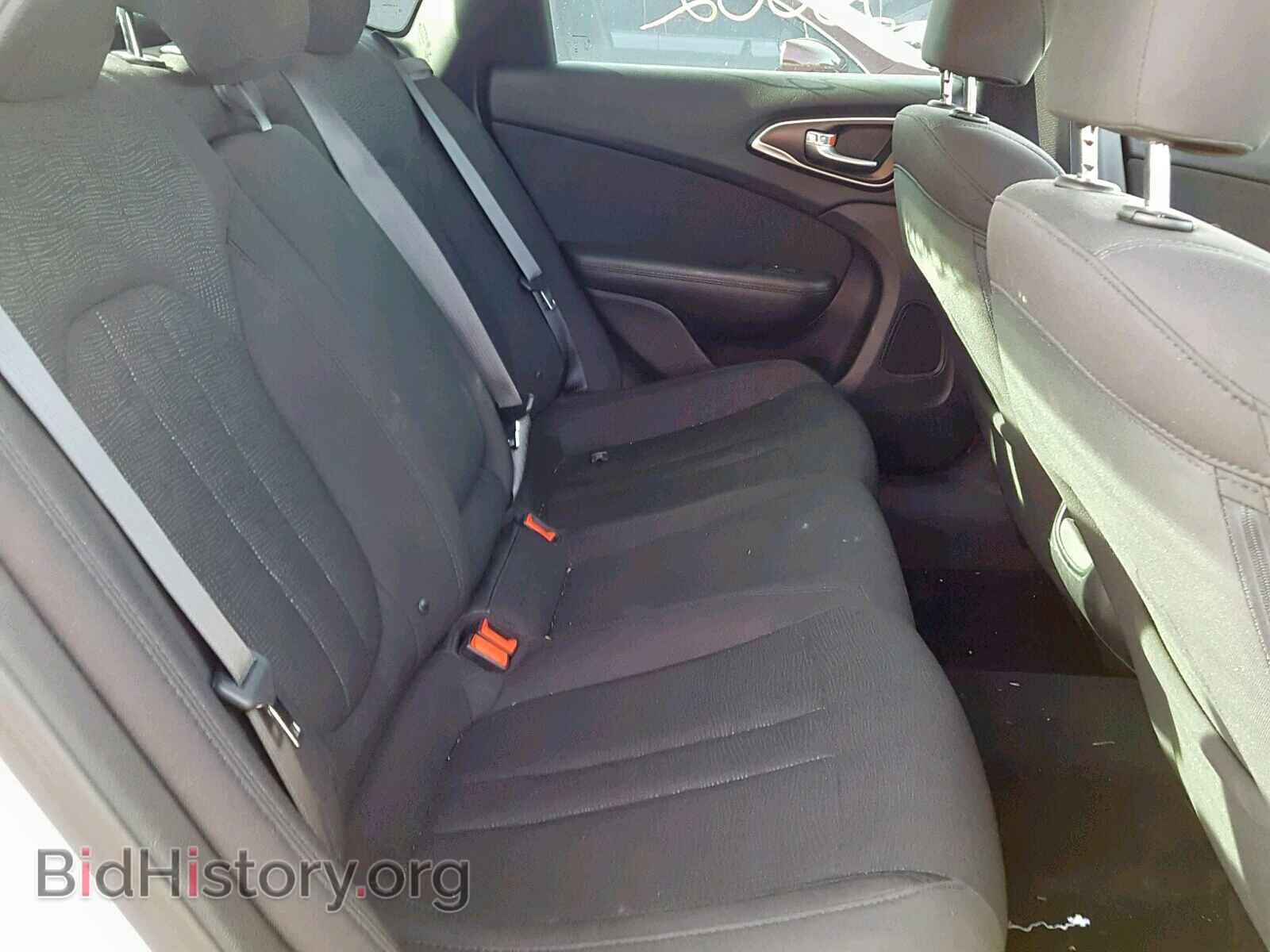 2016 CHRYSLER 200 - VIN: 1C3CCCAB9GN119219 - Фото 6