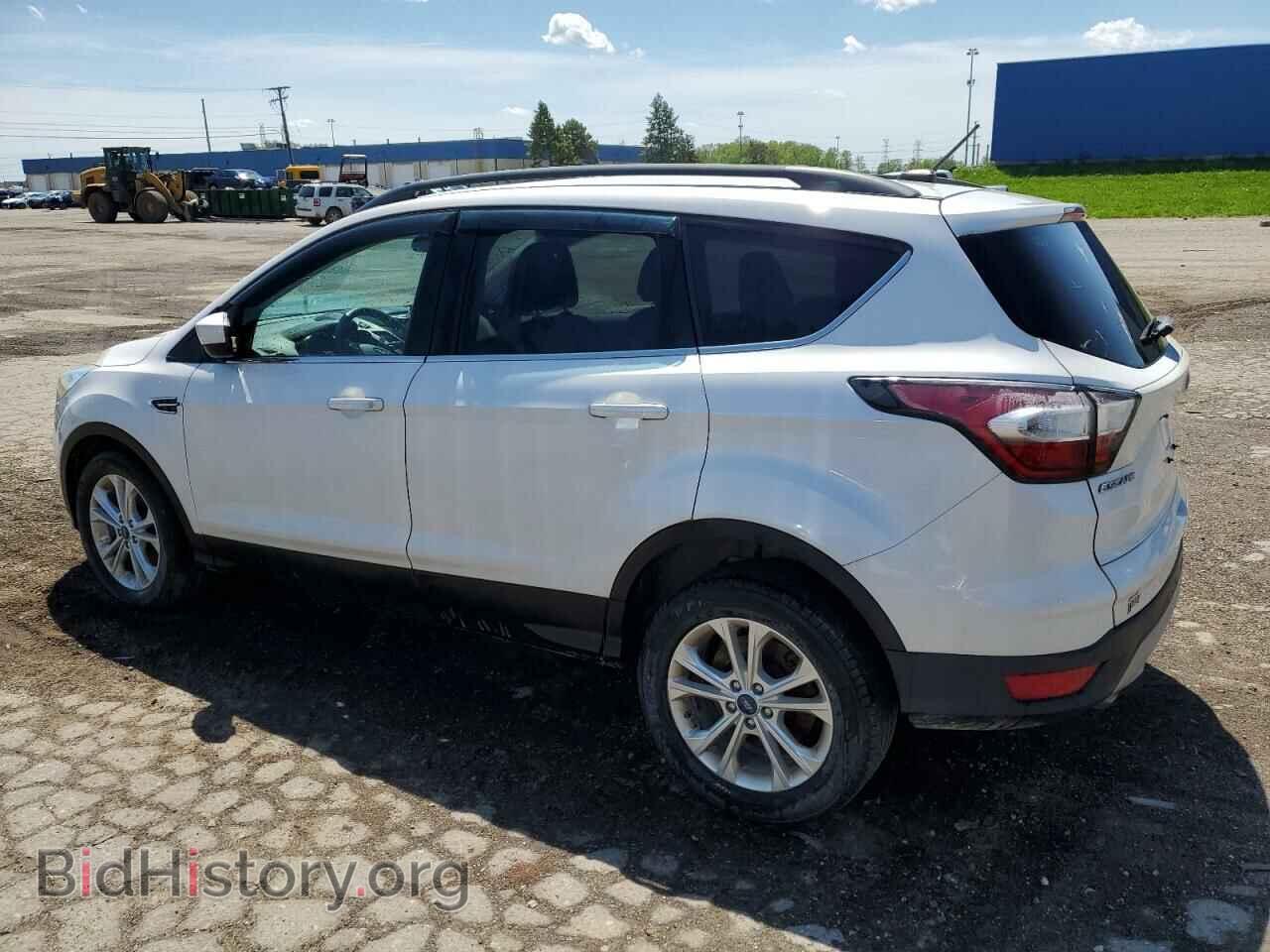 2017 FORD ESCAPE - VIN: 1FMCU0GD6HUB38491 - Фото 2