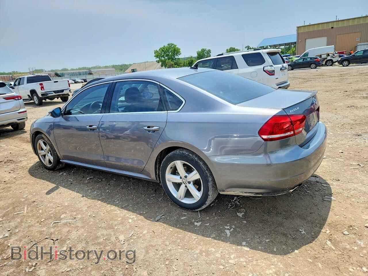 2012 VOLKSWAGEN PASSAT - VIN: 1VWBP7A36CC012353 - Фото 2