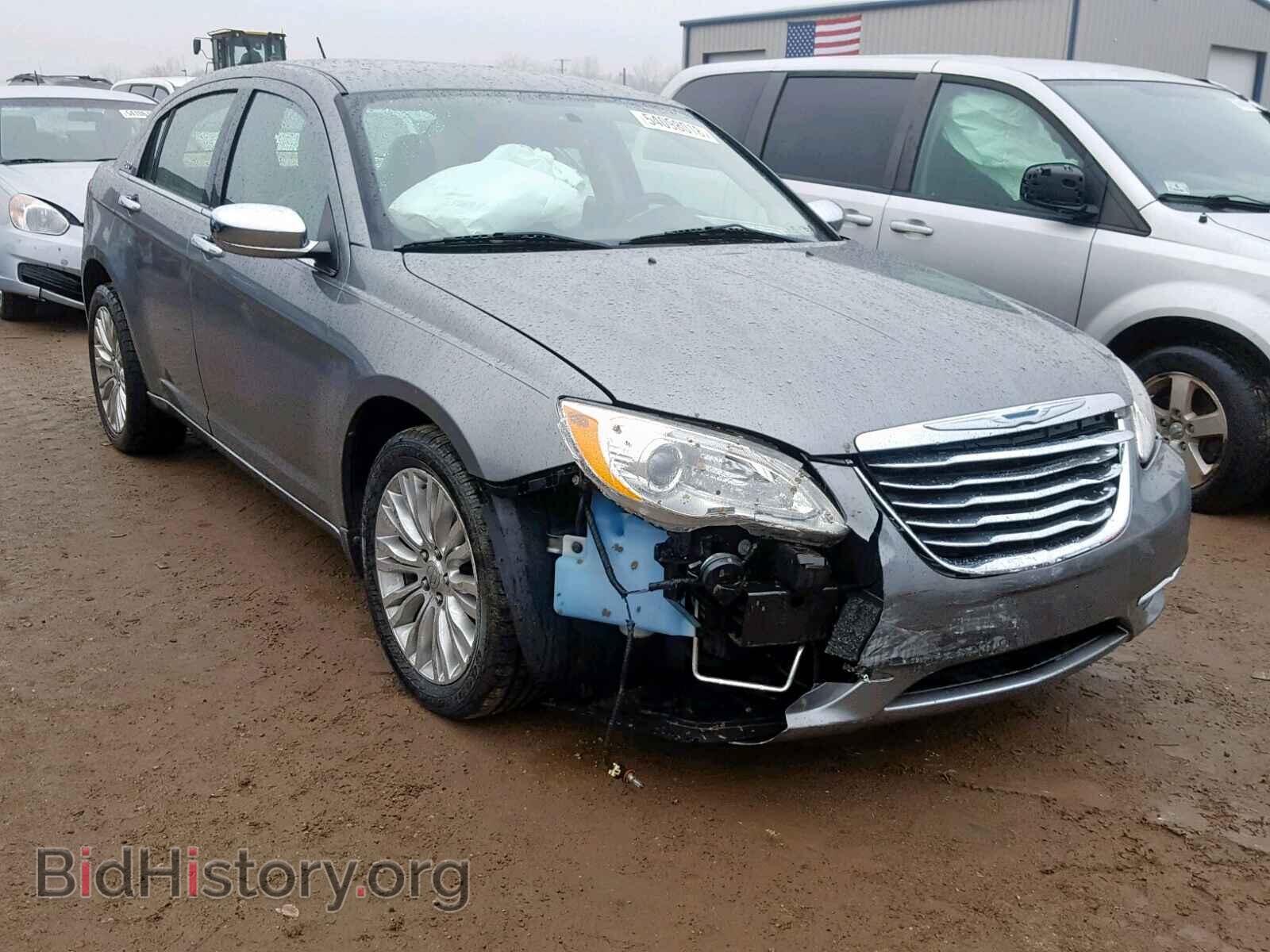 Photo 1C3BC2FB6BN582443 - CHRYSLER 200 2011