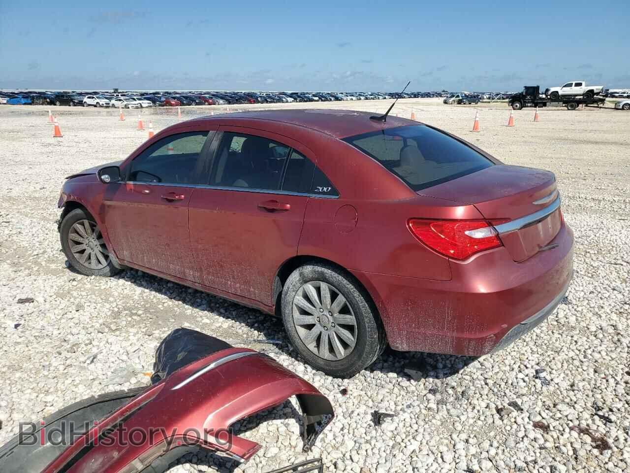 2011 CHRYSLER 200 - VIN: 1C3BC1FB3BN514191 - Фото 2