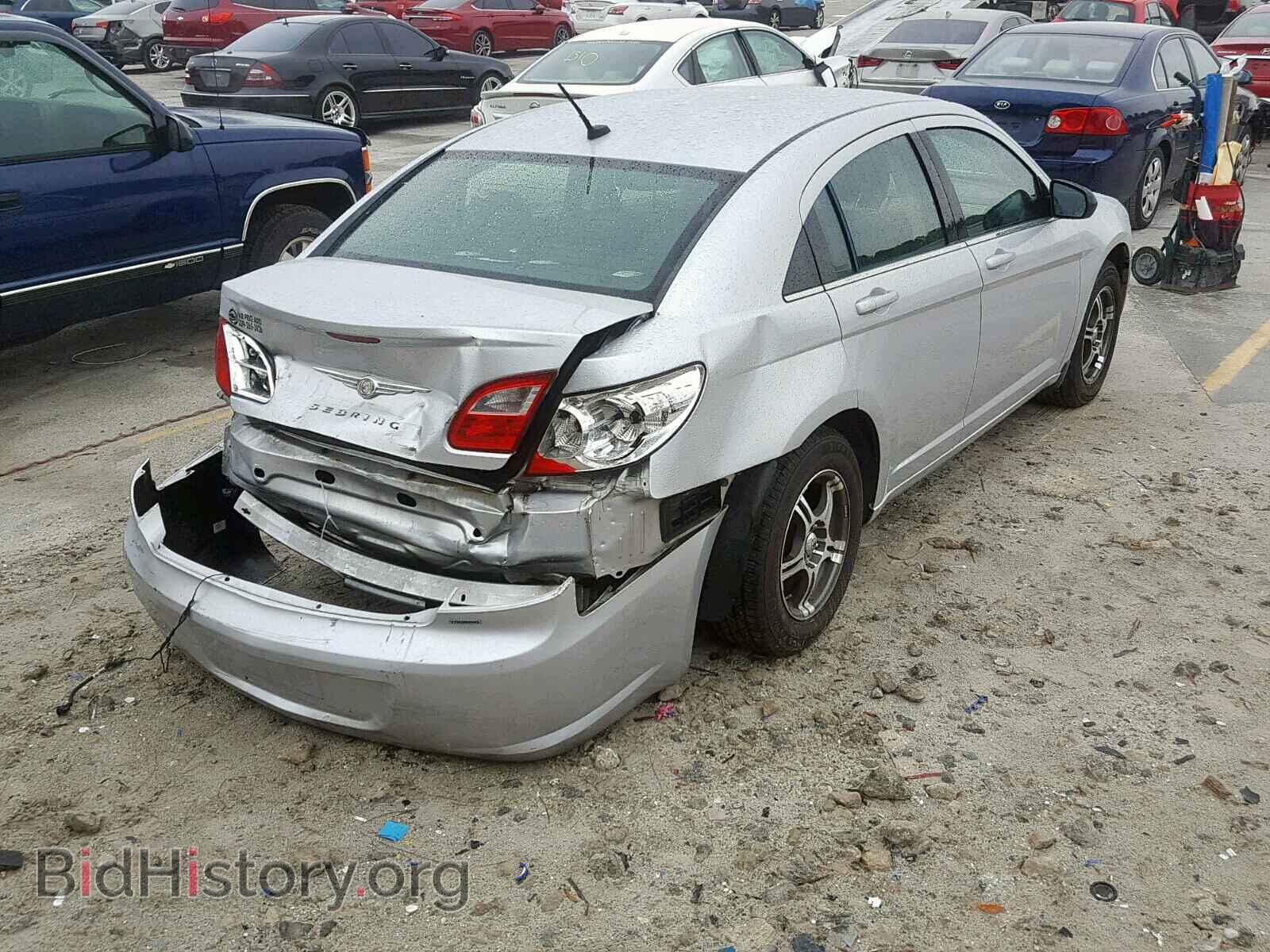 2010 CHRYSLER SEBRING - VIN: 1C3CC4FB2AN213836 - Фото 4