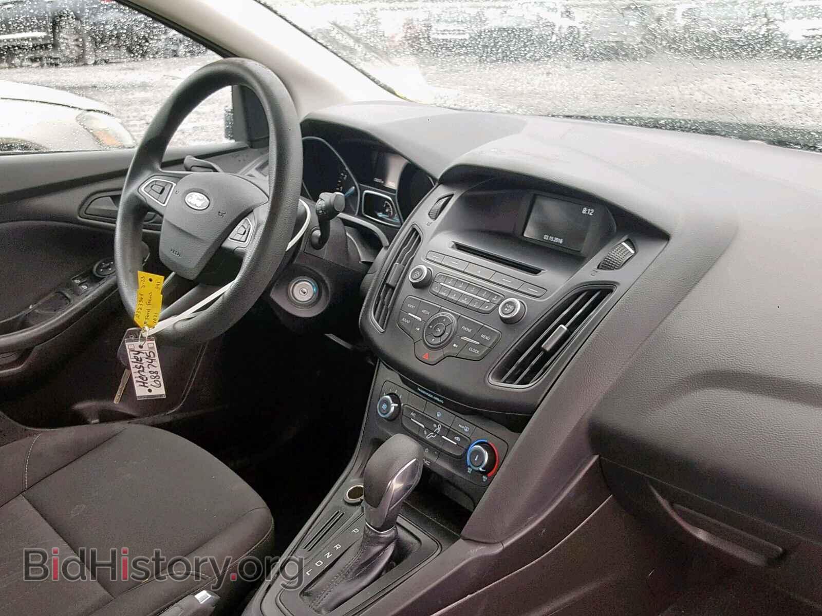 2016 FORD FOCUS - VIN: 1FADP3E29GL241031 - Фото 9