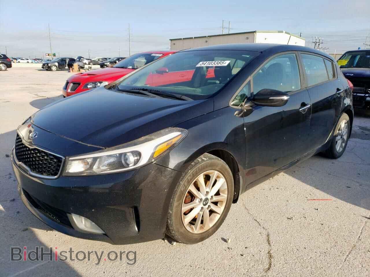 Photo KNAFK5A86H5674901 - KIA FORTE 2017
