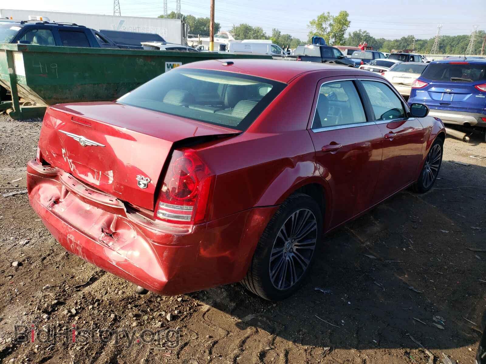 2010 CHRYSLER 300 - VIN: 2C3CA2CV6AH328828 - Фото 4