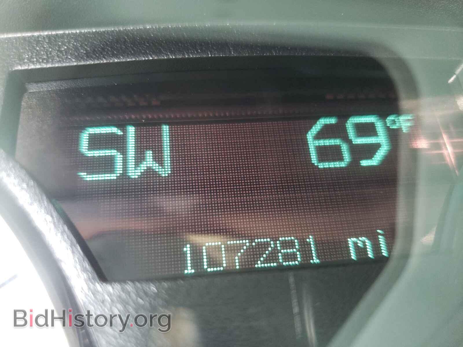 2010 CHRYSLER 300 - VIN: 2C3CA2CV6AH328828 - Фото 8