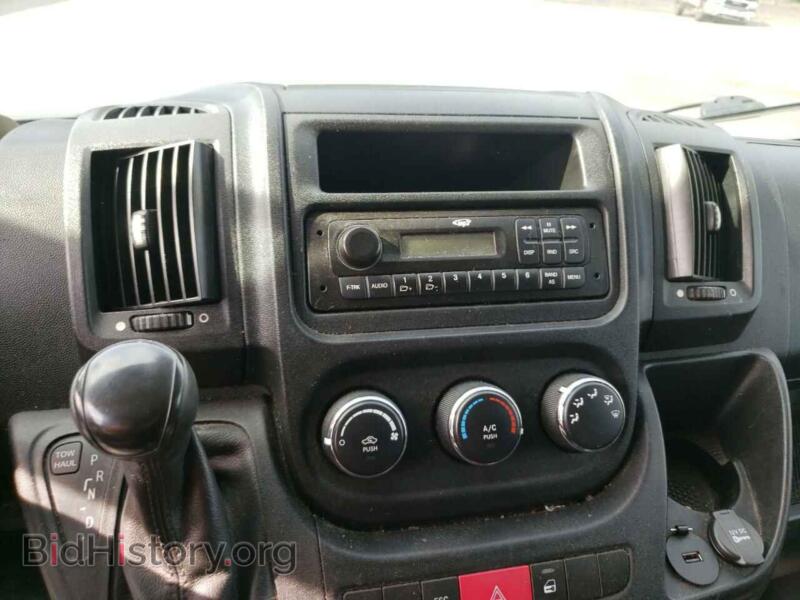 2015 RAM PROMASTER (VIN 3C6TRVNG2FE517832) — photo 9 of 10