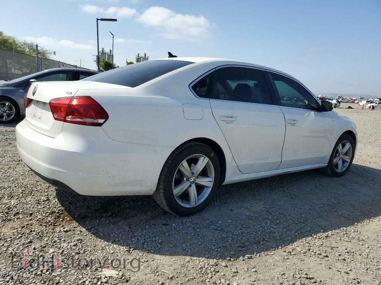 2014 VOLKSWAGEN PASSAT - VIN: 1VWAT7A32EC043268 - Фото 3