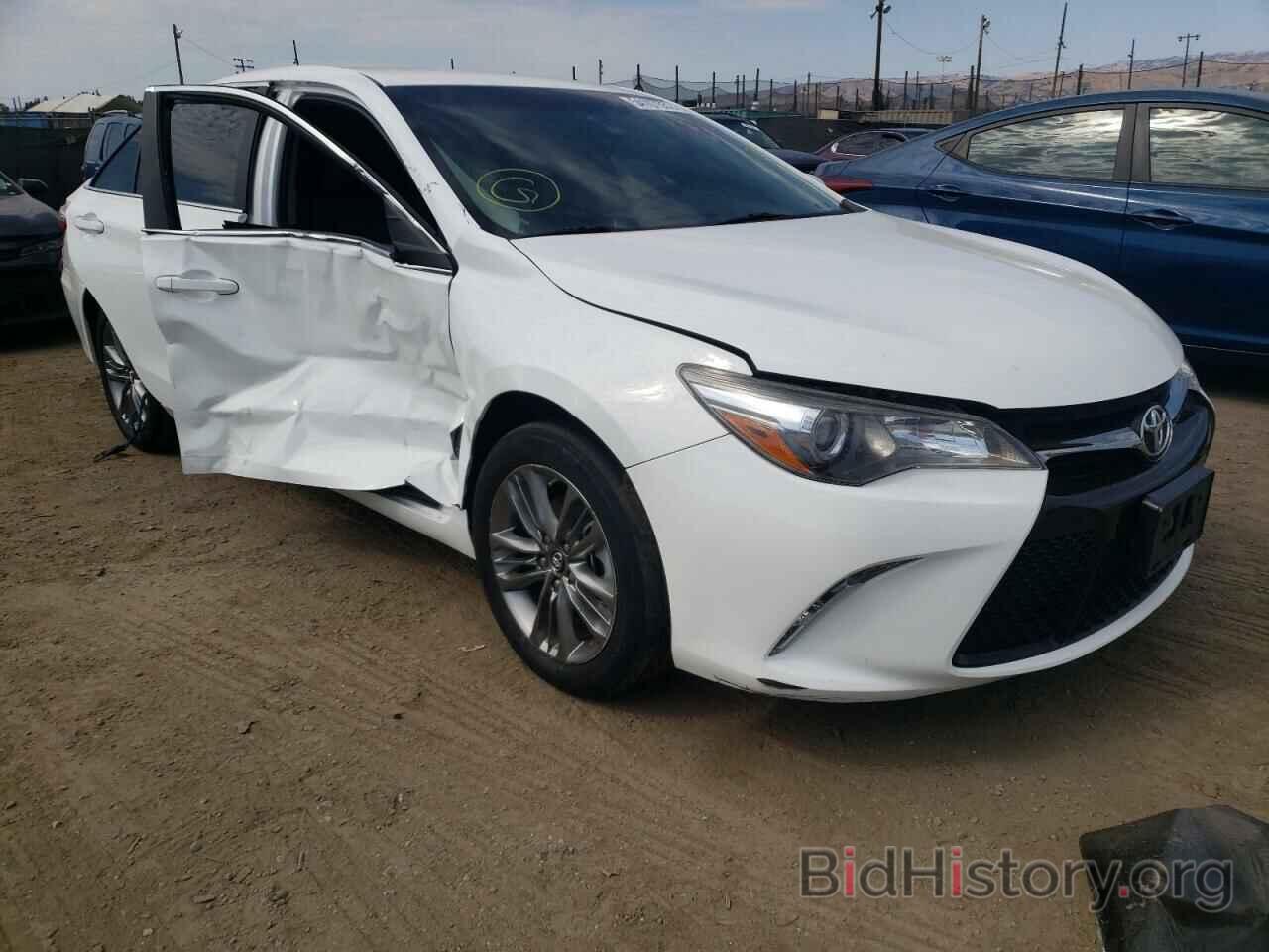 Photo 4T1BF1FK5HU805367 - TOYOTA CAMRY 2017