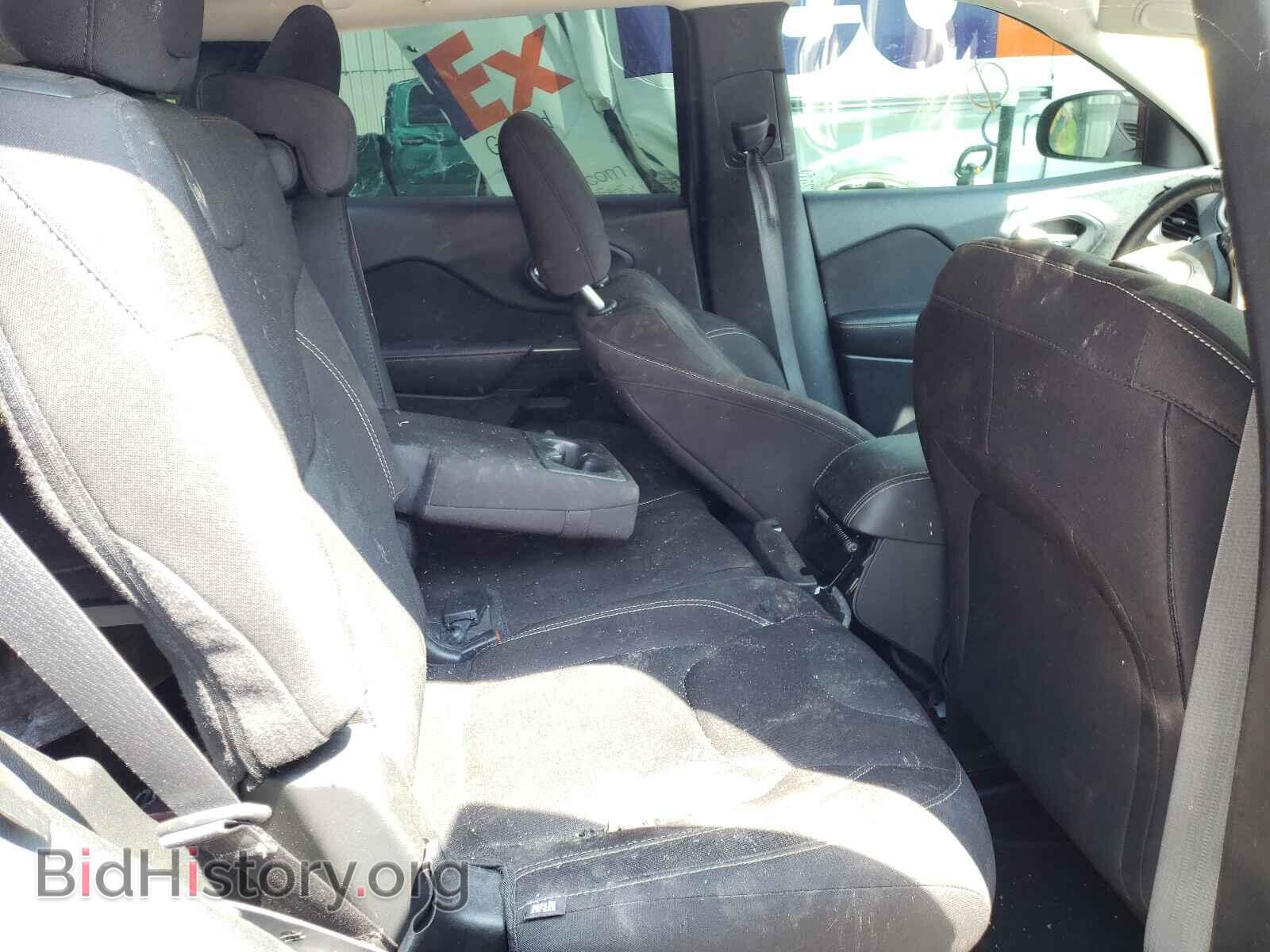 2016 JEEP CHEROKEE - VIN: 1C4PJMCS8GW311375 - Фото 6
