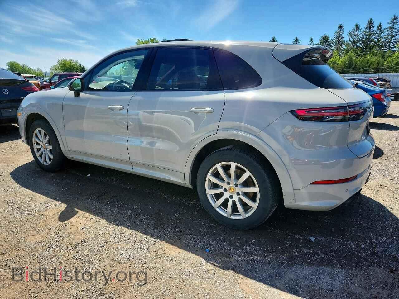 2023 PORSCHE CAYENNE - VIN: WP1AA2AY6PDA00121 - Photo 2