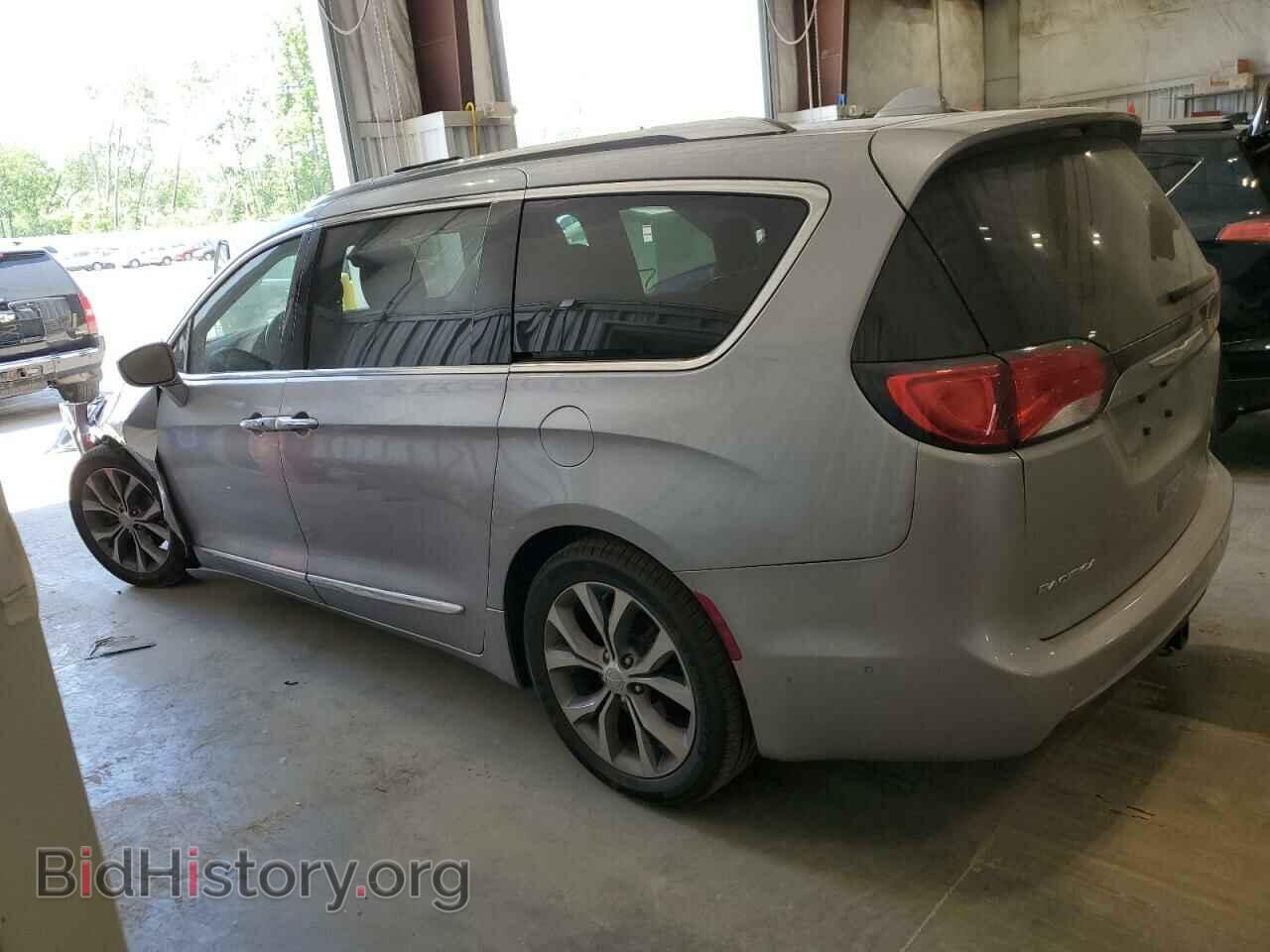 2017 CHRYSLER PACIFICA - VIN: 2C4RC1GGXHR812351 - Фото 2