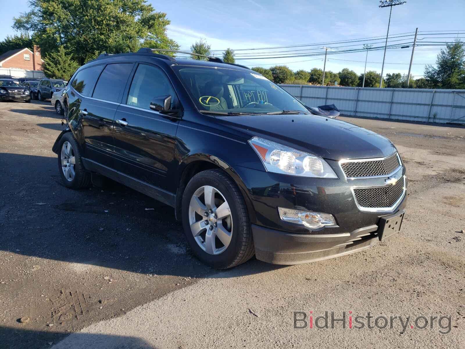 Photo 1GNKVGED8CJ182311 - CHEVROLET TRAVERSE 2012