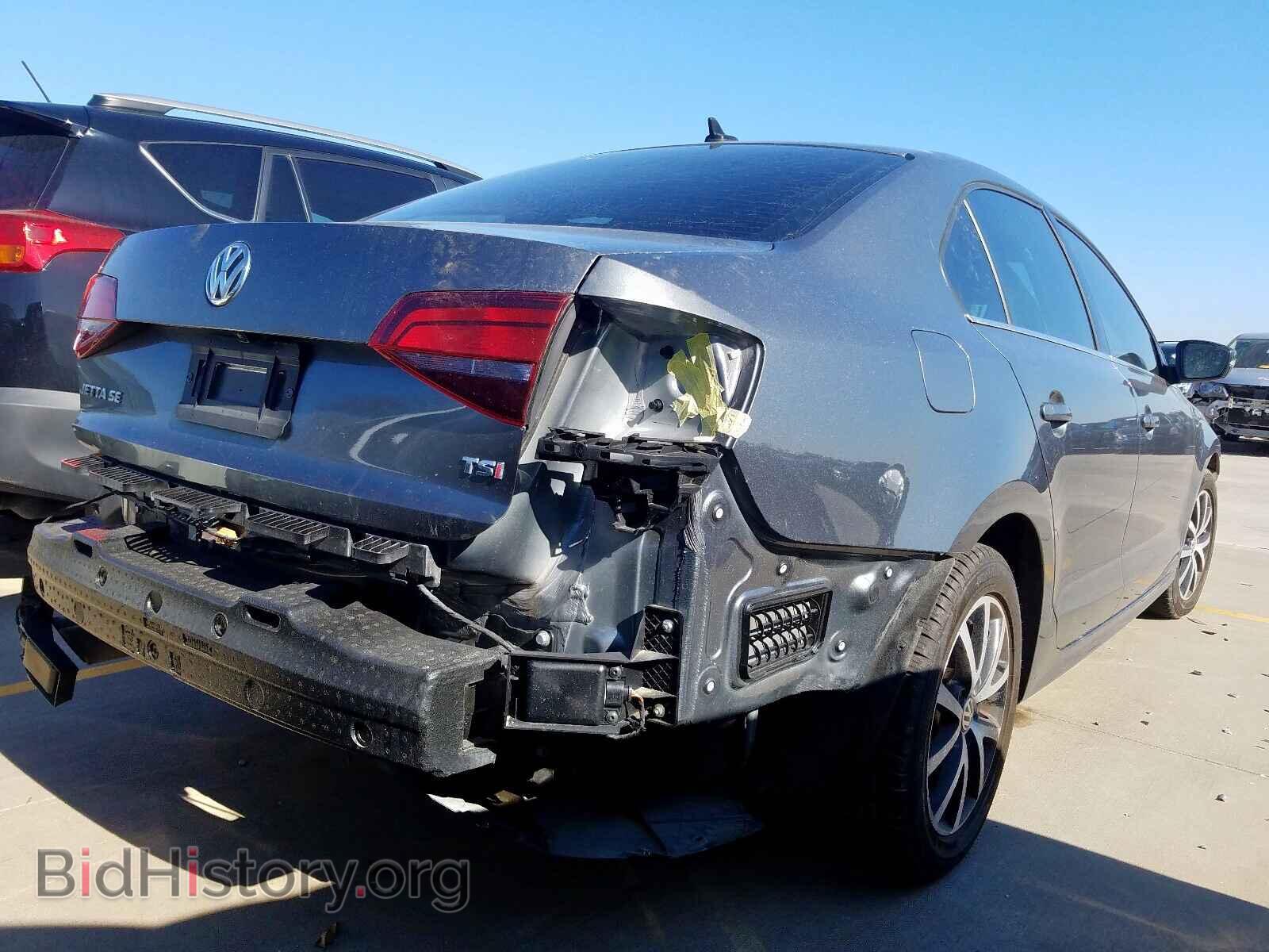2017 VOLKSWAGEN JETTA - VIN: 3VWDB7AJ2HM260045 - Фото 4